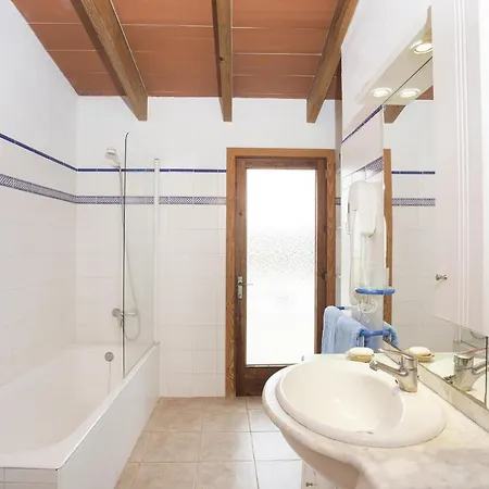 Servera Holiday home *